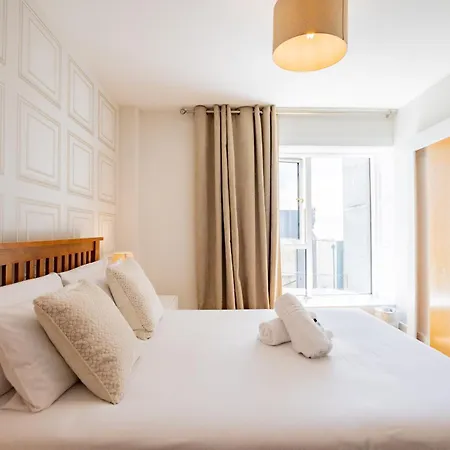 Eyre View - 2 * 戈尔韦