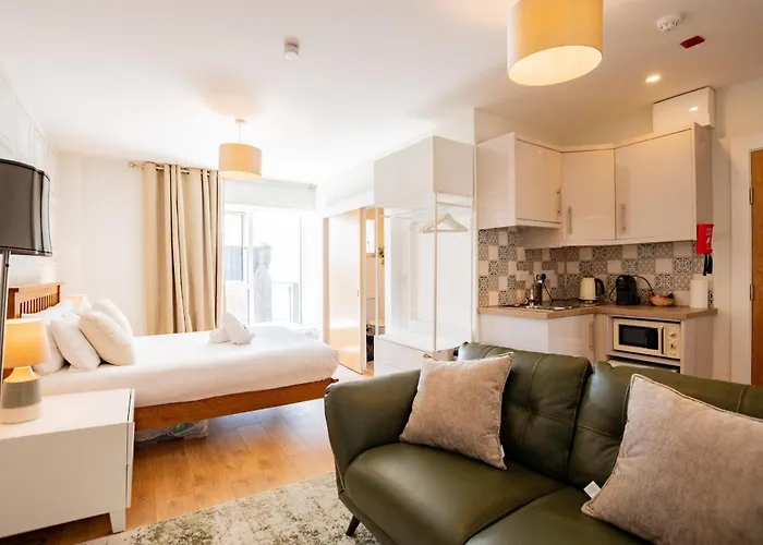 Eyre View - 2 * Galway